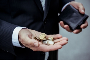The Surge in US Bankruptcies: Challenges and Solutions